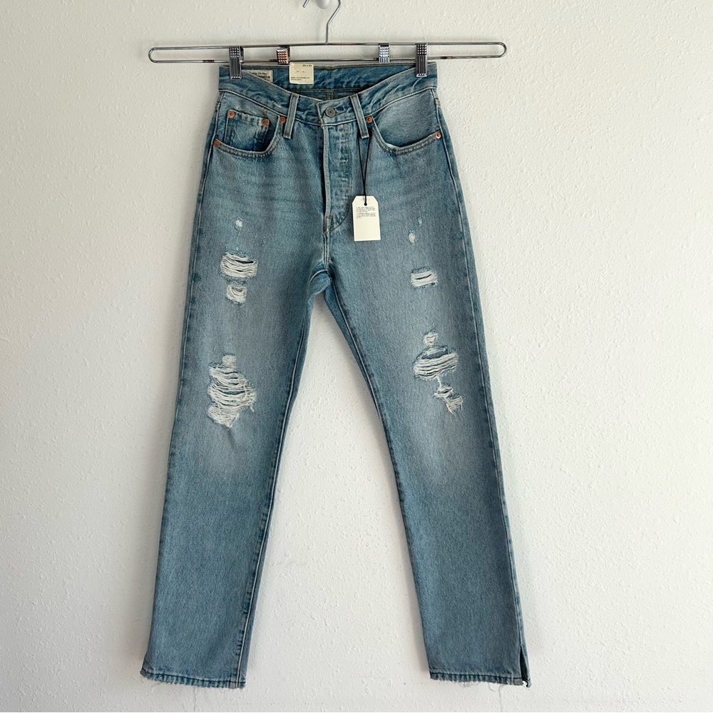 Levi's 501 Jeans Womens Size 25x30 Blue Denim Button Fly Straight Leg Distressed